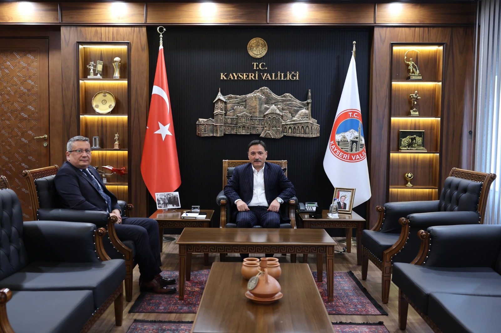 VALİ ÇİÇEK, İL EMNİYET MÜDÜRÜ SİNAN ERGEN’İ KABUL ETTİ