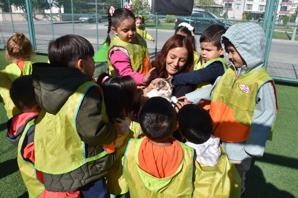 Kocasinan’da küçük dostlar için Türkiye’ye örnek projeler